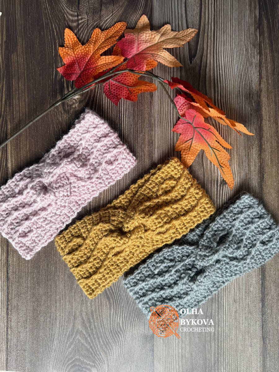 Free textured crochet headband pattern with three finished cable headbands